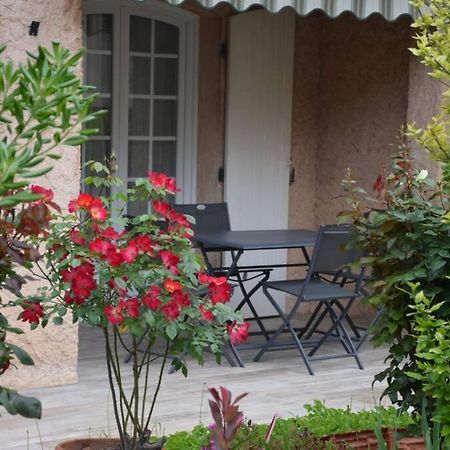 Superbe T2 Lumineux 3*** 10 Mn A Pied De La Plage Apartment Le Pradet Luaran gambar
