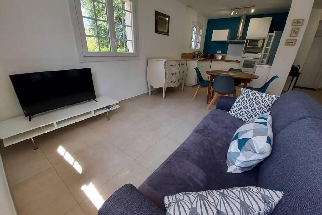 Superbe T2 Lumineux 3*** 10 Mn A Pied De La Plage Apartment Le Pradet Luaran gambar